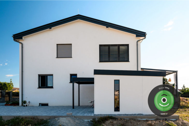 GARDEON záhradný domček s prístreškom