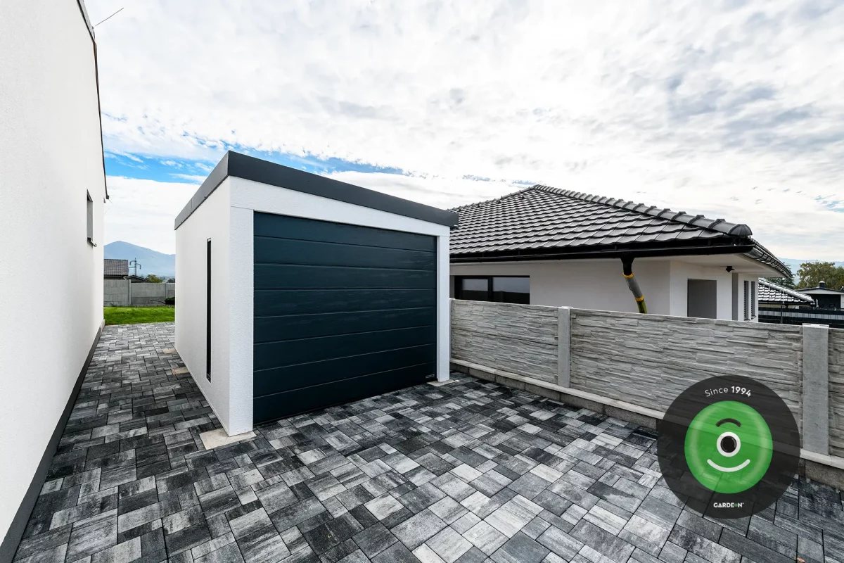 gardeon-garaz-pre-jedno-auto-pultova-strecha-4996-MT-3-1200x800 Garáž pri plote