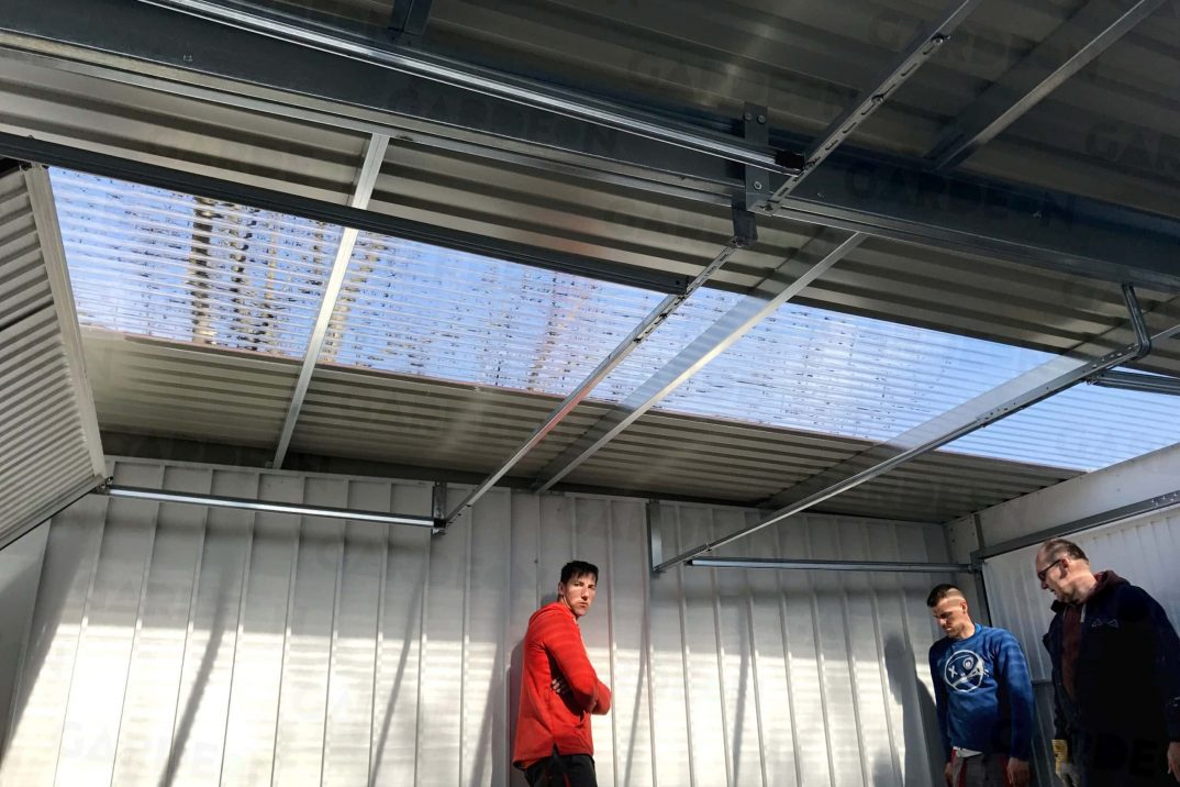 Polikarbonát és trapéz tetőfedés