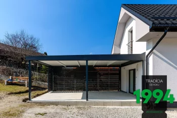 Pergola fémbetétekkel oldalról
