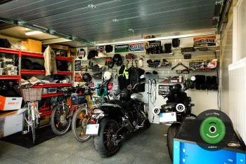 GARDEON motorgarázs
