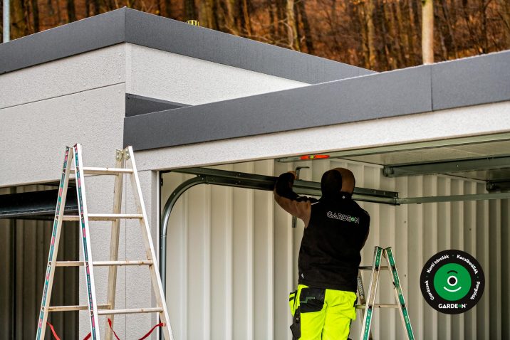 A sorgarázs alsó részének telepítése