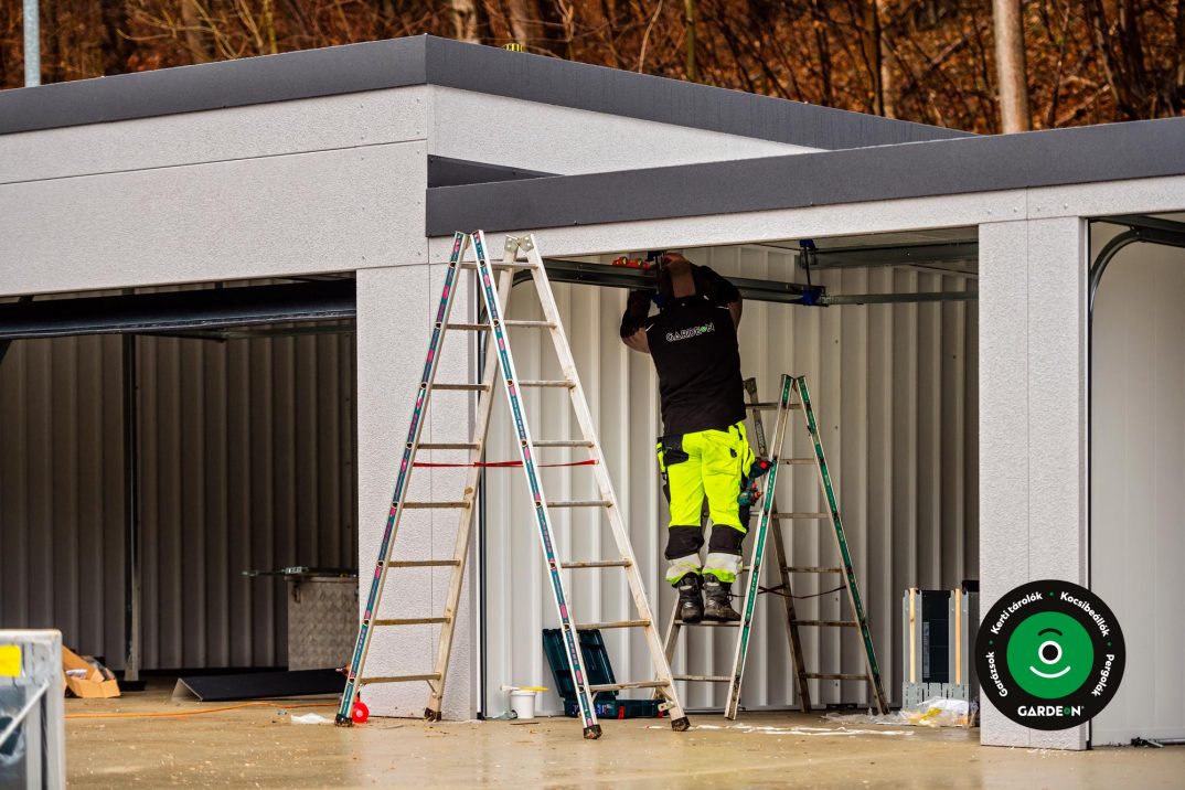 A sorgarázs alsó részének telepítése